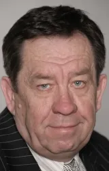 Макс Максимов