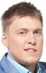 Александр Незлобин